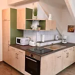 بيت ضيافة Schweizerhaus 3*