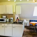 بيت ضيافة Schweizerhaus 3*