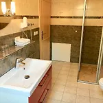 Schweizerhaus بيت ضيافة Meißen