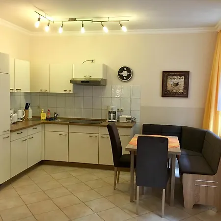 Schweizerhaus Maison d'hôtes 3*