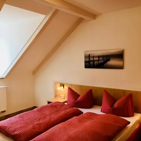 Schweizerhaus Maison d'hôtes 3*